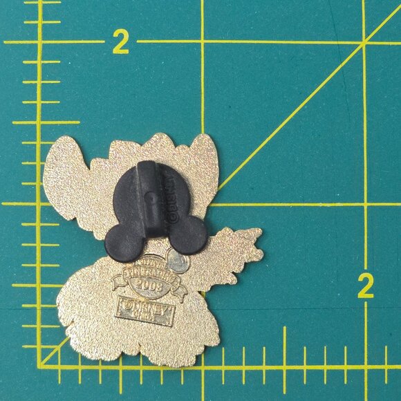 Disney Stitch Hula Skirt Enamel Trading Pin 2008 Lilo & Stitch Collectible - Picture 6 of 7